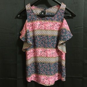 BEAUTIFUL Floral Cold Shoulder Top